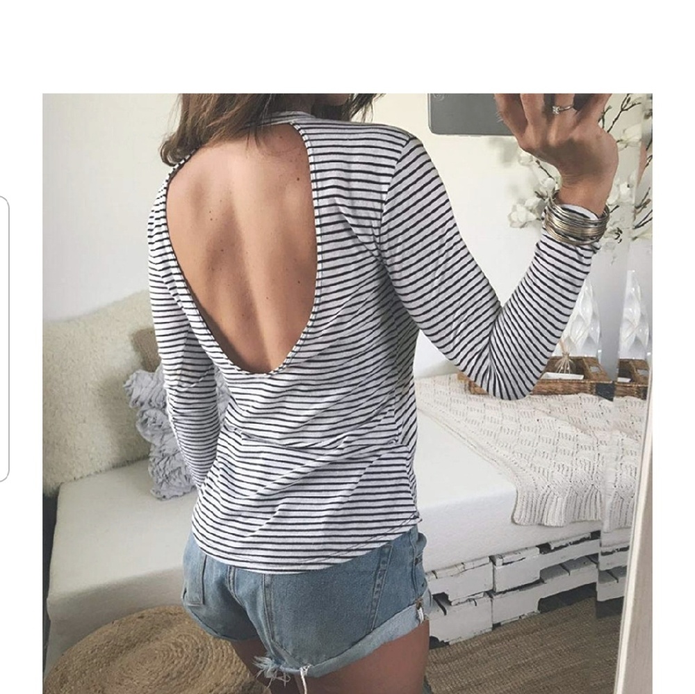 Long sleeved open back tee